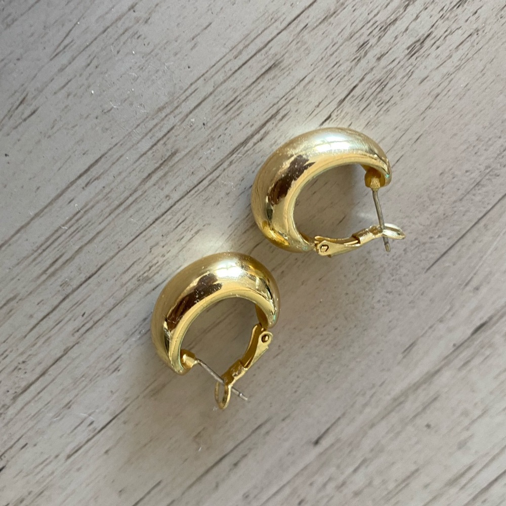 Gold medium sized hugger earrings